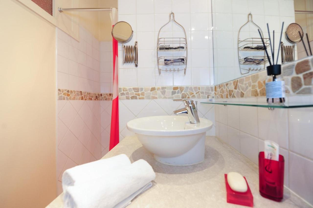 Mini Suite Miro Five Stars Holiday House Νίκαια Εξωτερικό φωτογραφία