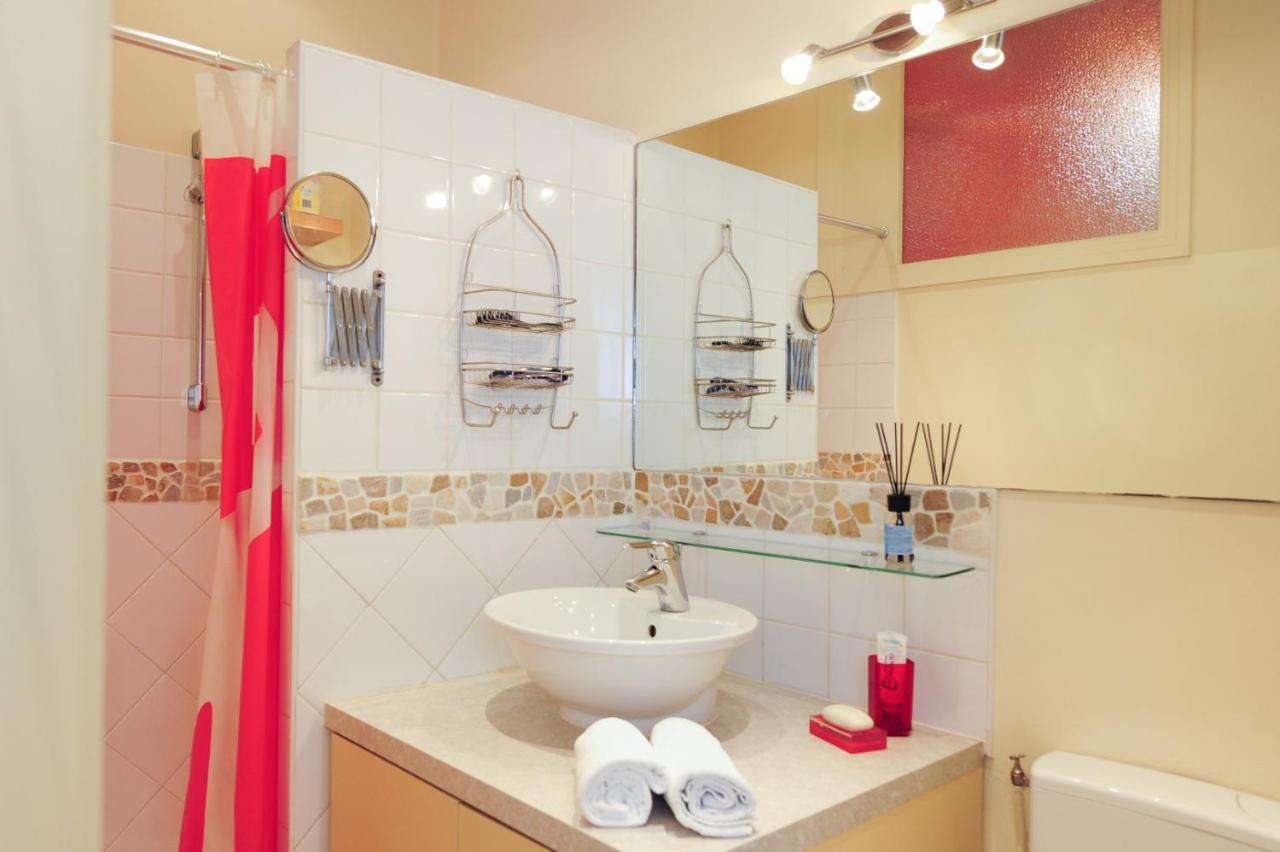 Mini Suite Miro Five Stars Holiday House Νίκαια Εξωτερικό φωτογραφία