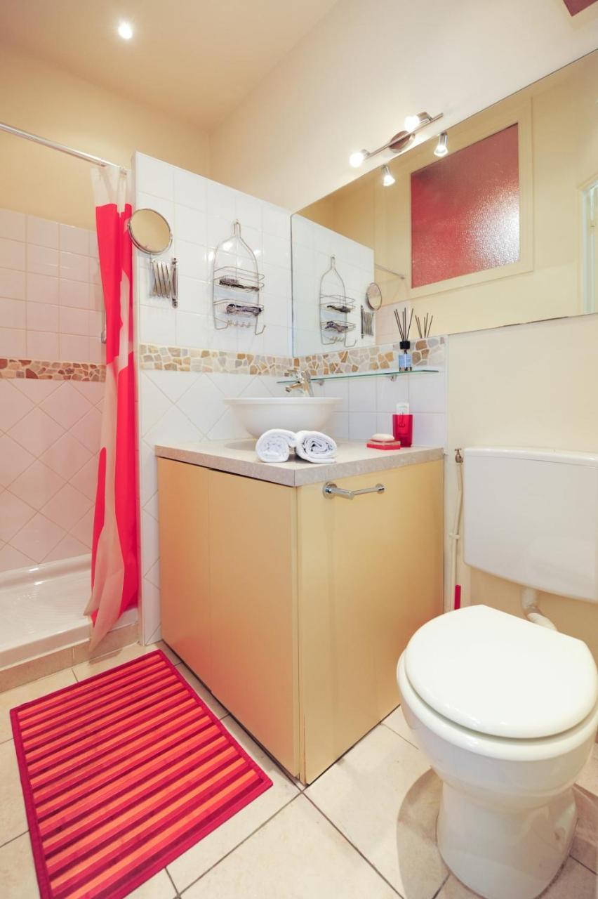 Mini Suite Miro Five Stars Holiday House Νίκαια Εξωτερικό φωτογραφία